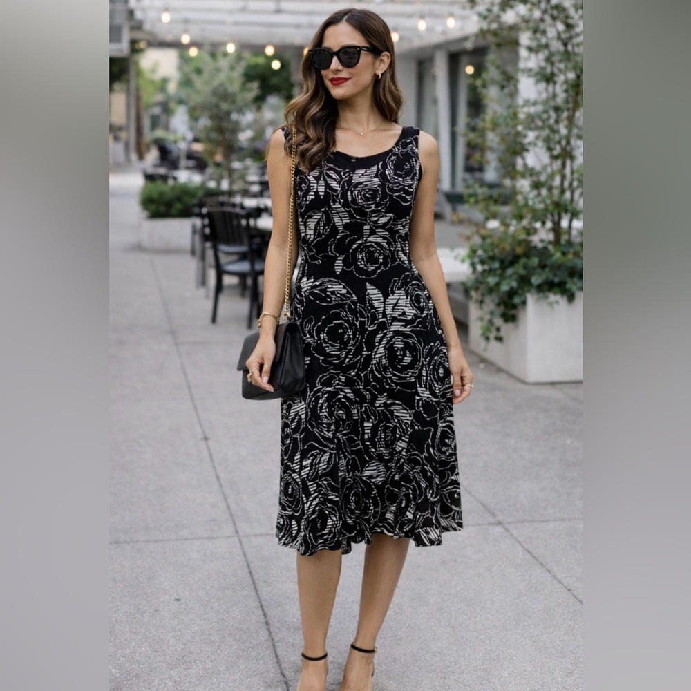 connected apparel Floral elegant Dress size 12